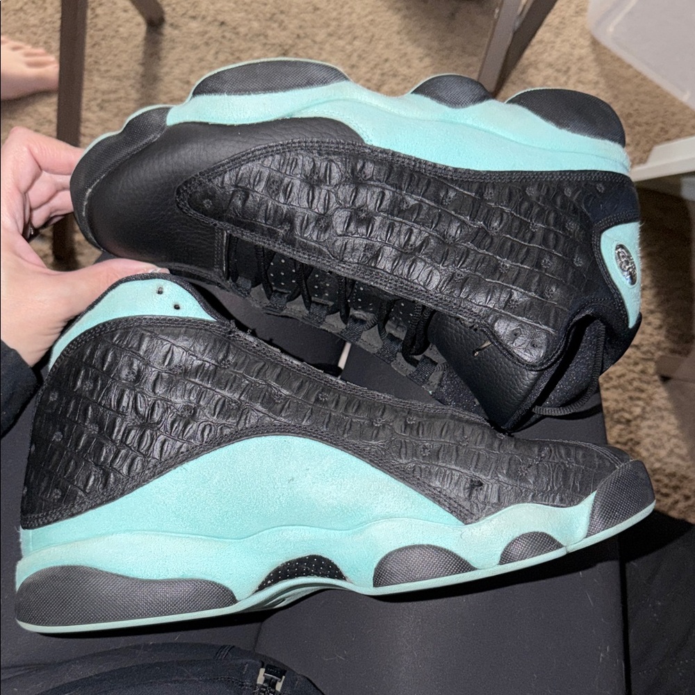 Jordan 13 - Retro Black Island Green - Picture 6 of 8